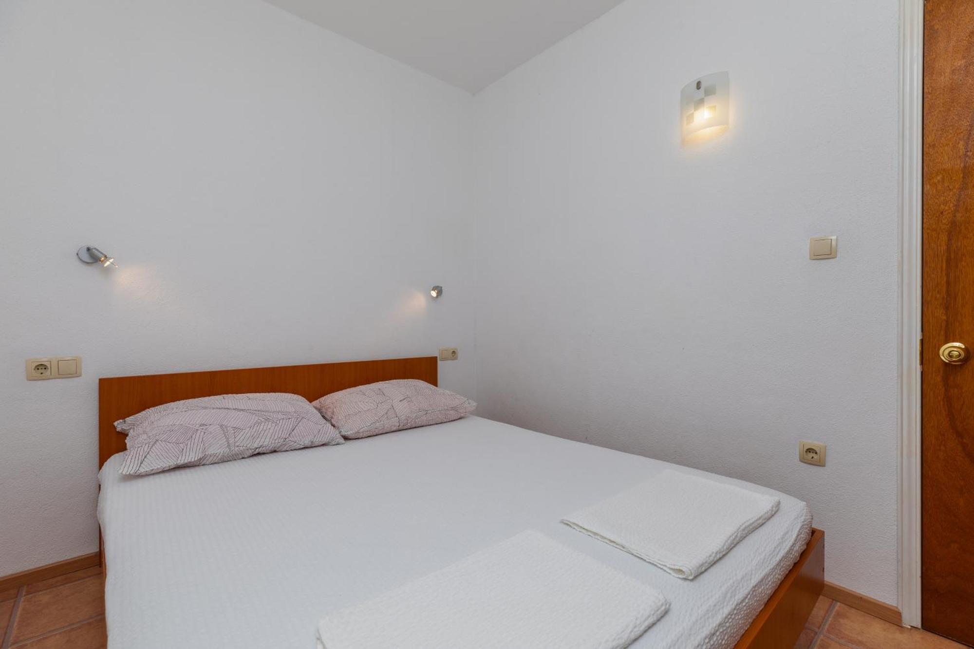Apartments With A Parking Space Podaca, Makarska - 6050 Номер фото